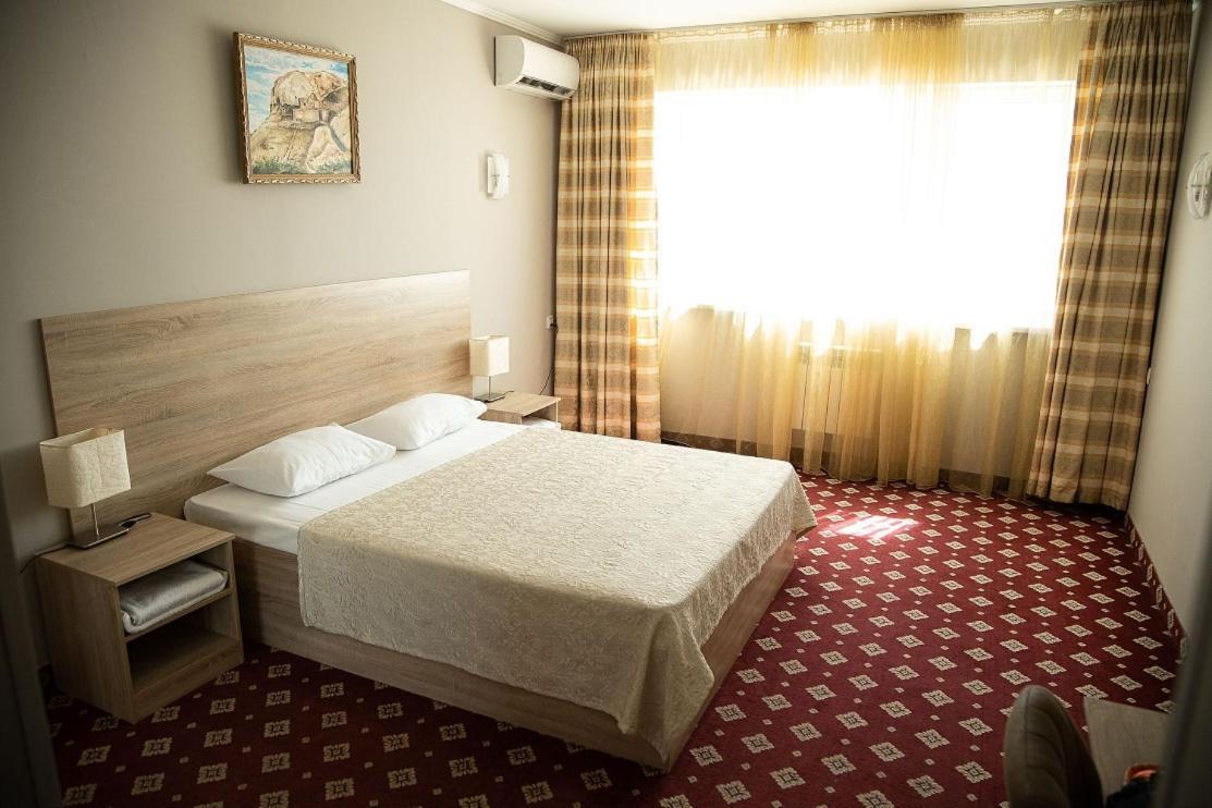 Silk Way Hotel Aqtau Esterno foto