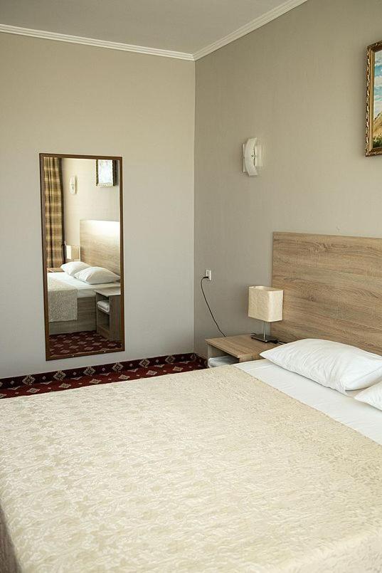 Silk Way Hotel Aqtau Esterno foto