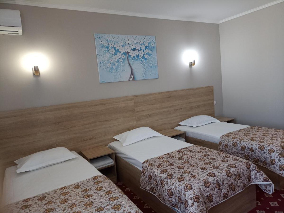 Silk Way Hotel Aqtau Esterno foto
