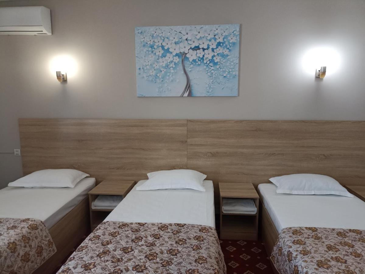 Silk Way Hotel Aqtau Esterno foto